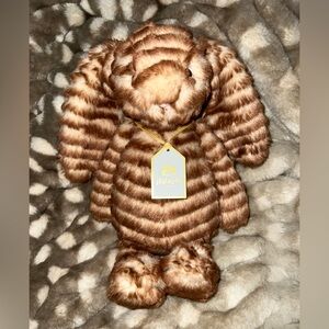 BNWT Jellycat Juniper Luxe Bunny